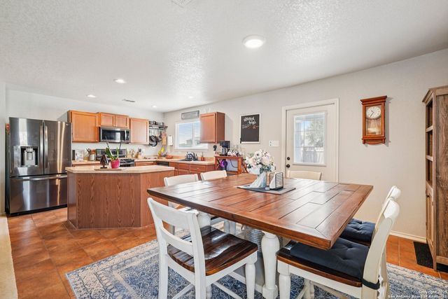 3238 NORTHWEST, New Braunfels, TX 78130