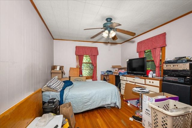 15 Anglin Ln, Shrewsbury, MA 01545