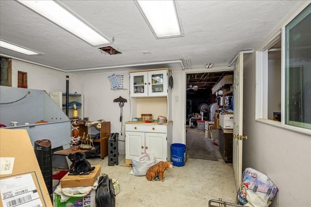 15 Anglin Ln, Shrewsbury, MA 01545