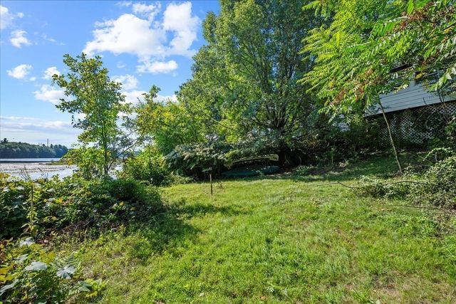 15 Anglin Ln, Shrewsbury, MA 01545