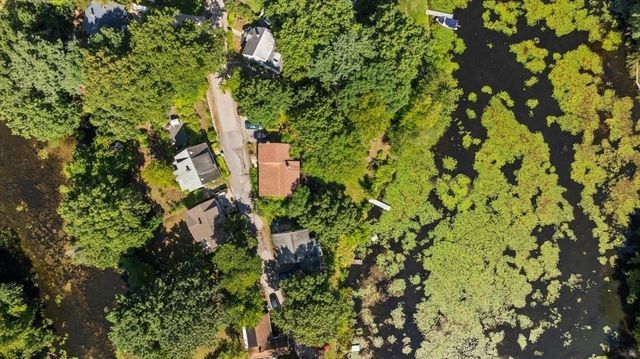 15 Anglin Ln, Shrewsbury, MA 01545