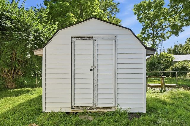 3520 Cozy Camp Road, Moraine, OH 45439