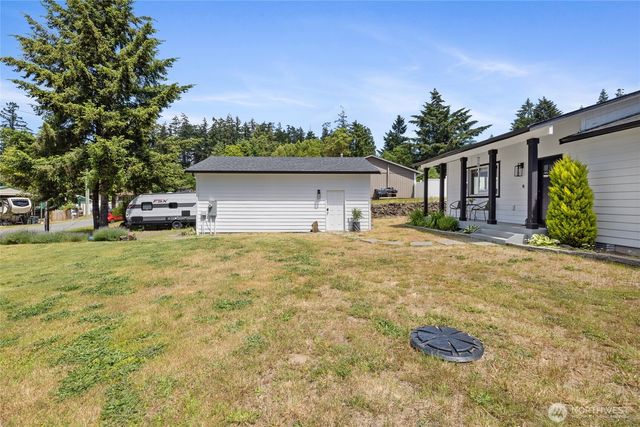 2007 191st Avenue Ct SW, Lakebay, WA 98349