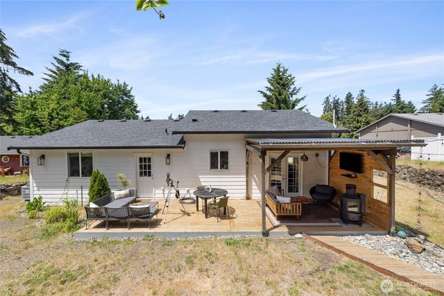 2007 191st Avenue Ct SW, Lakebay, WA 98349