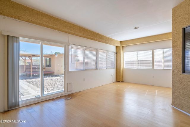 6725 S Via Molino De Viento, Tucson, AZ 85757