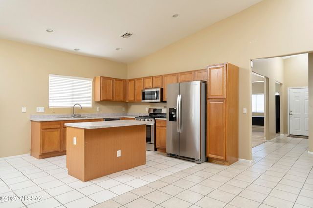 6725 S Via Molino De Viento, Tucson, AZ 85757