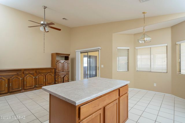 6725 S Via Molino De Viento, Tucson, AZ 85757