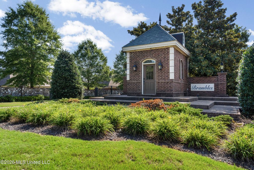 4389 W Vineyard Drive, Southaven, MS 38672 — photo 2