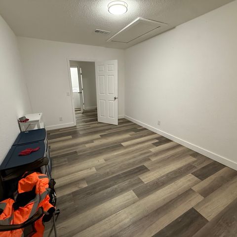 1306 Liveoak Avenue, Corsicana, TX 75110