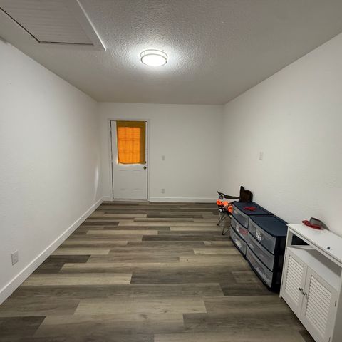 1306 Liveoak Avenue, Corsicana, TX 75110