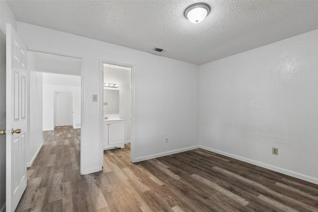 7525 & 7527 Tiffany Meadows Lane, Fort Worth, TX 76140