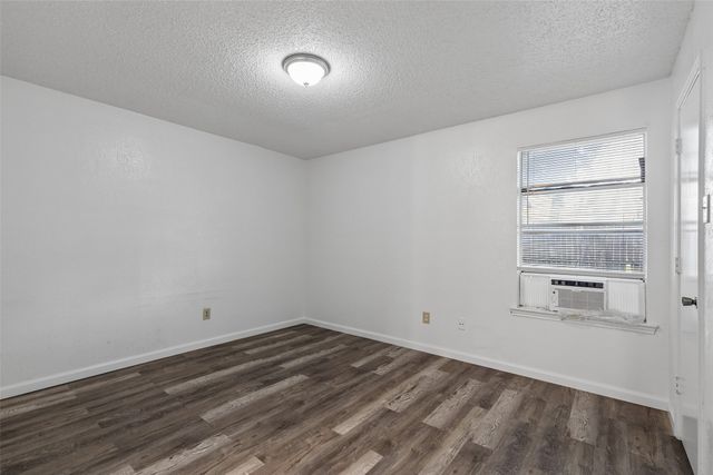 7525 & 7527 Tiffany Meadows Lane, Fort Worth, TX 76140