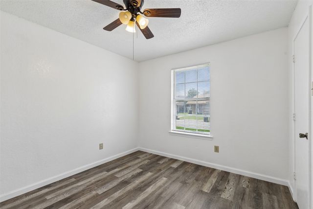7525 & 7527 Tiffany Meadows Lane, Fort Worth, TX 76140