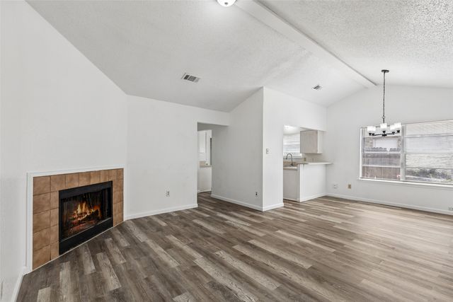 7525 & 7527 Tiffany Meadows Lane, Fort Worth, TX 76140