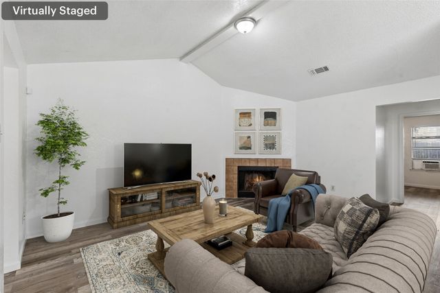 7525 & 7527 Tiffany Meadows Lane, Fort Worth, TX 76140