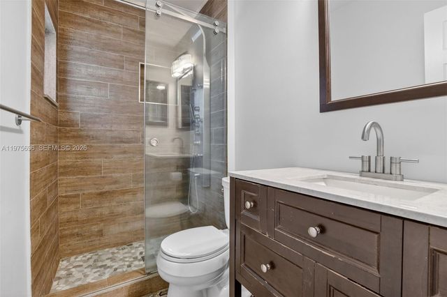 11120 NW 26th Pl, Sunrise, FL 33322