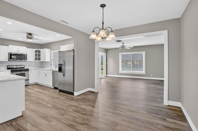 11120 NW 26th Pl, Sunrise, FL 33322