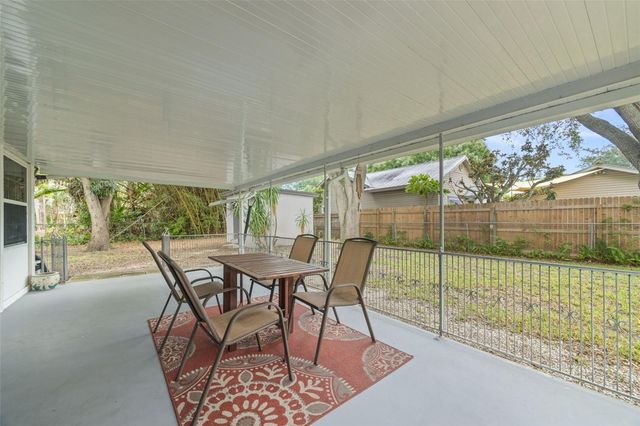 302 51ST STREET W, Bradenton, FL 34209