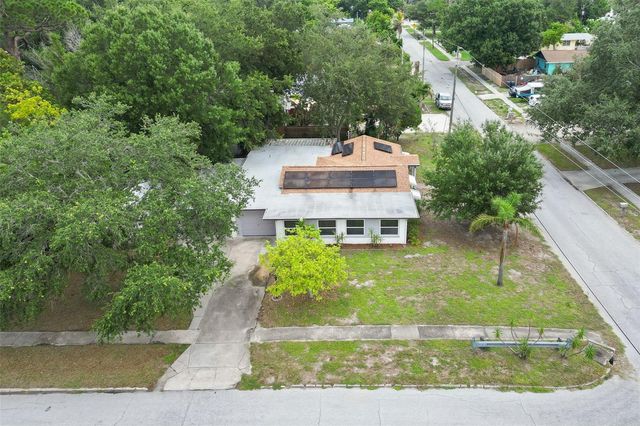 302 51ST STREET W, Bradenton, FL 34209