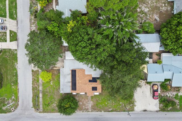 302 51ST STREET W, Bradenton, FL 34209