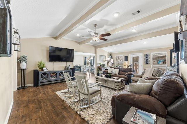 1840 Caroline Street, Dickinson, TX 77539