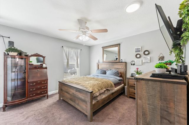 1840 Caroline Street, Dickinson, TX 77539