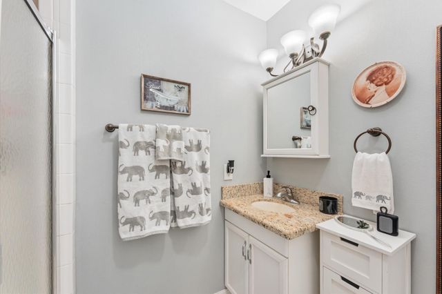 1840 Caroline Street, Dickinson, TX 77539