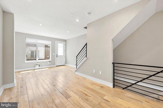 1446 S TAYLOR ST, Philadelphia, PA 19146