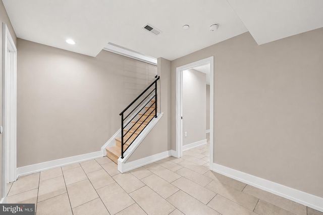 1446 S TAYLOR ST, Philadelphia, PA 19146