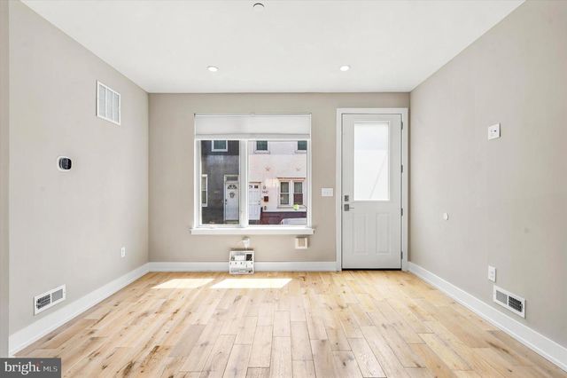 1446 S TAYLOR ST, Philadelphia, PA 19146