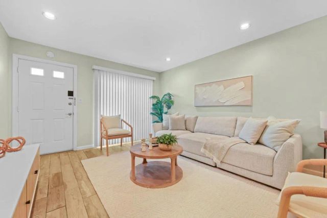 1111 Seacoast Drive 9, Imperial Beach, CA 91932