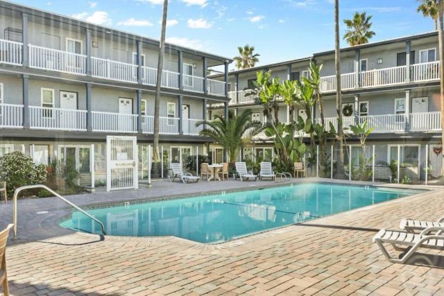 1111 Seacoast Drive 9, Imperial Beach, CA 91932