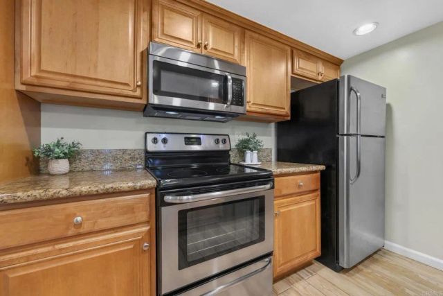 1111 Seacoast Drive 9, Imperial Beach, CA 91932