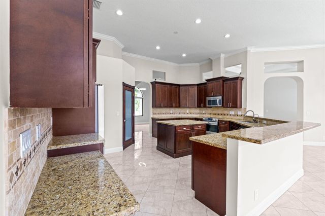 16596 82nd Road N, The Acreage, FL 33470