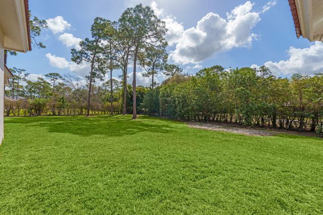 16596 82nd Road N, The Acreage, FL 33470