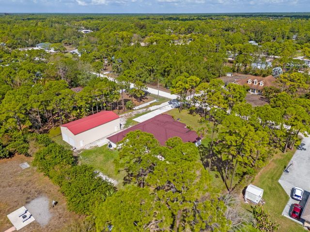 16596 82nd Road N, The Acreage, FL 33470