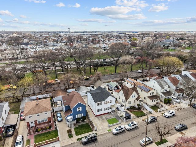 16934 144th Road, Jamaica, NY 11434