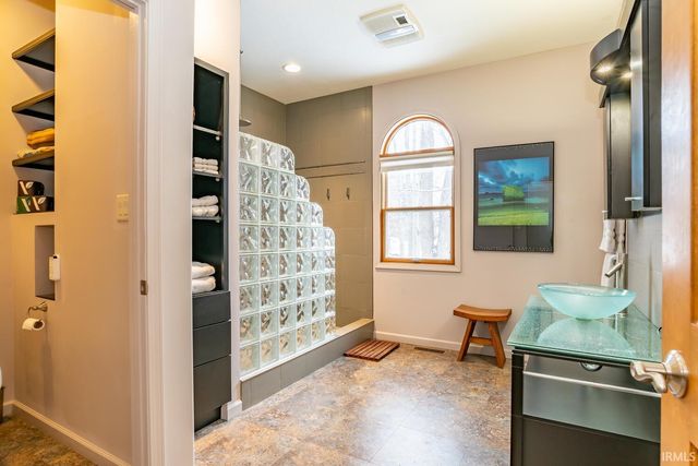 3504 S Ashwood Drive, Bloomington, IN 47401