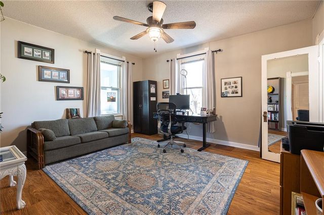 2304 Maple Avenue, Leavenworth, KS 66048