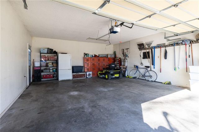 2304 Maple Avenue, Leavenworth, KS 66048