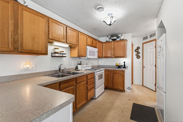 20646 Brennan Path, Farmington, MN 55024