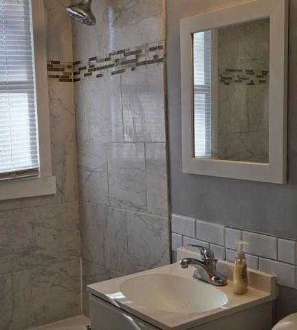 15246 Calitonia Drive, Markham, IL 60428