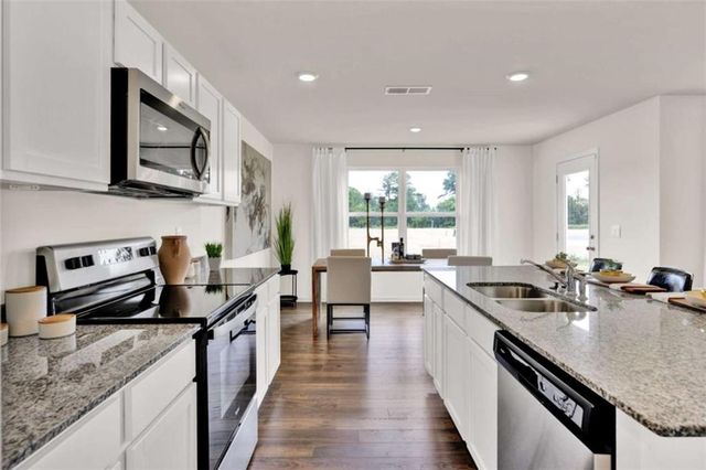 2670 Alderbrook Court, South Fulton, GA 30349