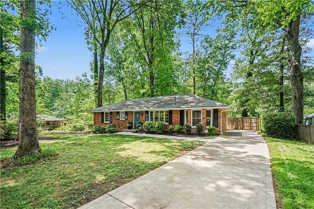 840 Vista Way, Decatur, GA 30033