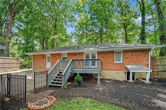 840 Vista Way, Decatur, GA 30033
