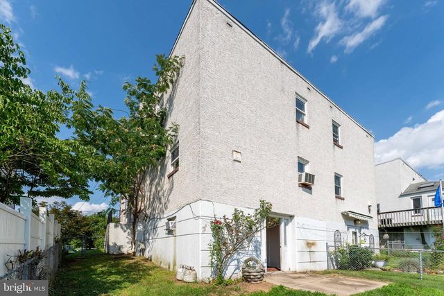 632 CAROLINE DR, Norristown, PA 19401