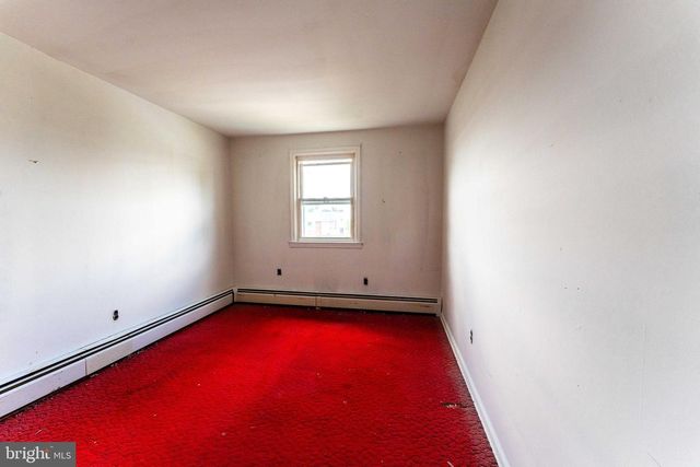 632 CAROLINE DR, Norristown, PA 19401