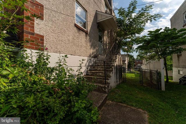 632 CAROLINE DR, Norristown, PA 19401
