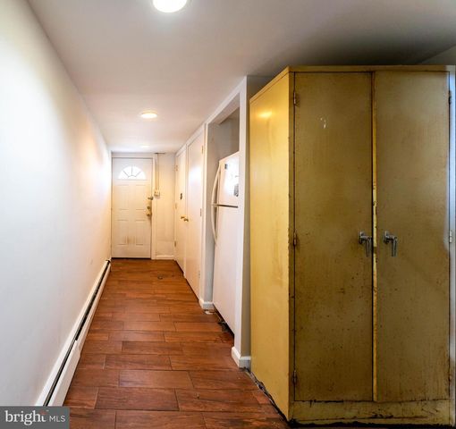 632 CAROLINE DR, Norristown, PA 19401