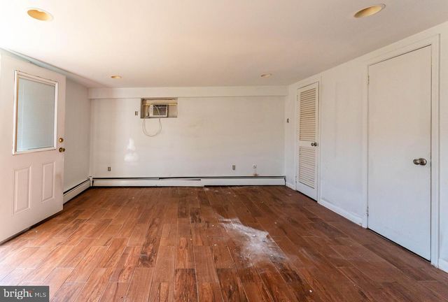 632 CAROLINE DR, Norristown, PA 19401